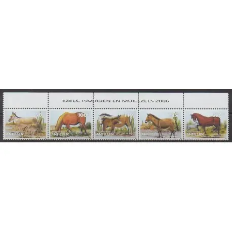 Livraison Mondiale Antilles néerlandaises - 2006 - No 1577/1581 - Chevaux