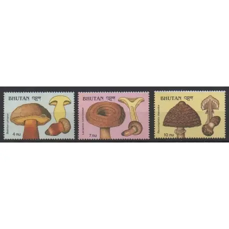 Original Bhoutan - 1989 - No 856/858 - Champignons