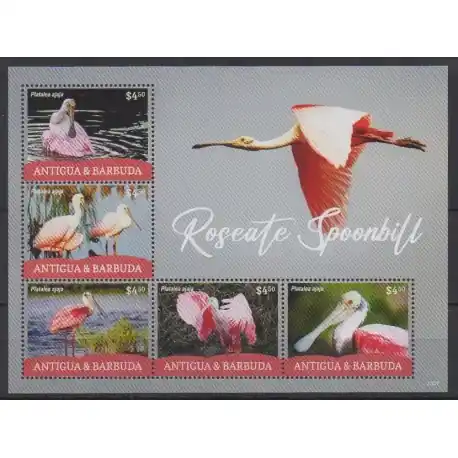 Certifié Antigua et Barbuda - 2023 - No 5267/5271 - Oiseaux