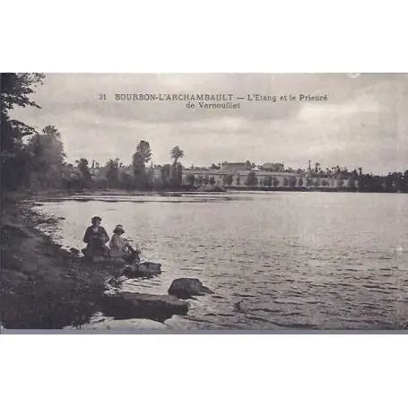 Gros Lot Carte postale 03 - Bourbon l'Archambault - L'etang et le prieure