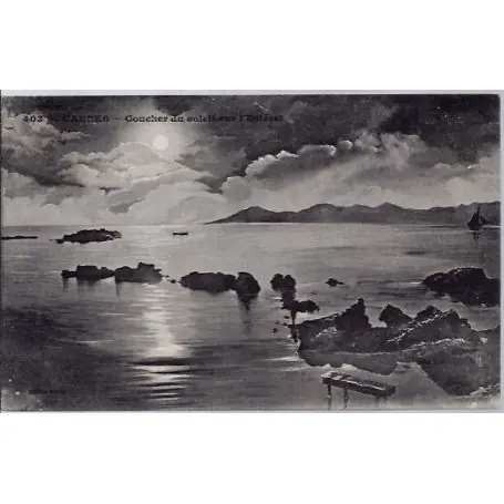 Haute Qualité Carte postale 06 - Cannes - Coucher du soleil sur l'esterel- Voyage - Dos divise...