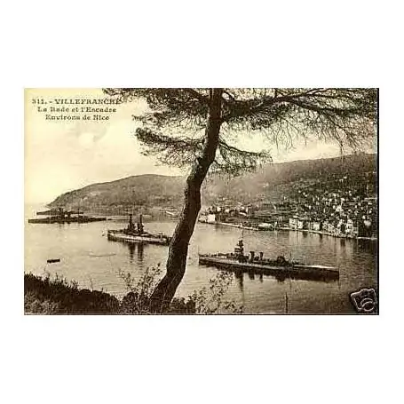 Seulement Aujourd’hui Carte postale 06 - Villefranche sur mer - La rade et l'escadre