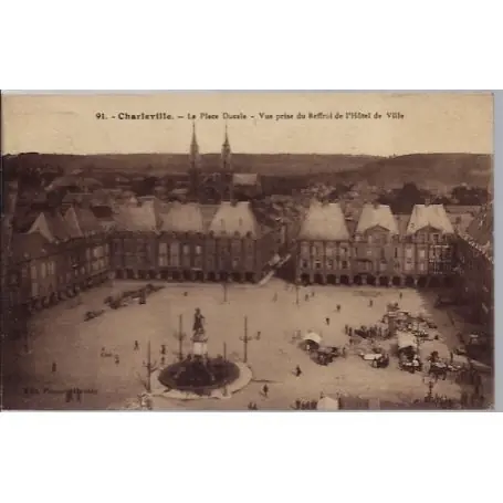 Achetez Aujourd’hui Carte postale 08 - Charleville - La place Ducale - Vue prise du Beffroi de l' Hotel de Vil...