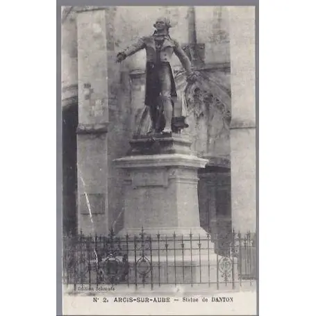 Carte postale 10 - Arcis sur Aube - Statue de Danton Original