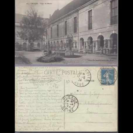 Carte postale 10 - Troyes - Cour du Musee - 1924 Commander Maintenant
