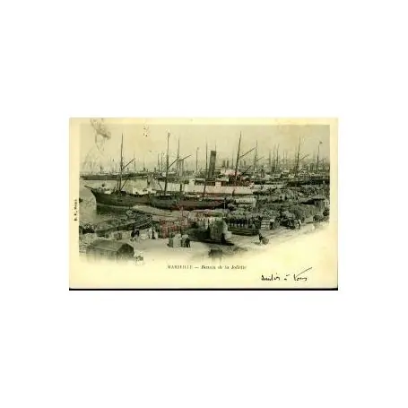 Carte postale 13 - MARSEILLE - BASSIN DE LA JOLIETTE - BATEAUX Commander Vite