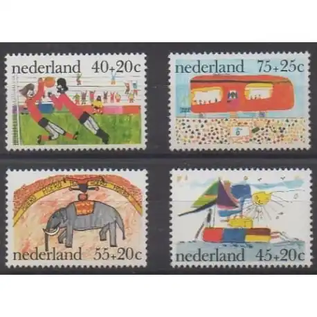 Pays-Bas - 1976 - No 1059/1062 - Dessins d'enfants Exclusif