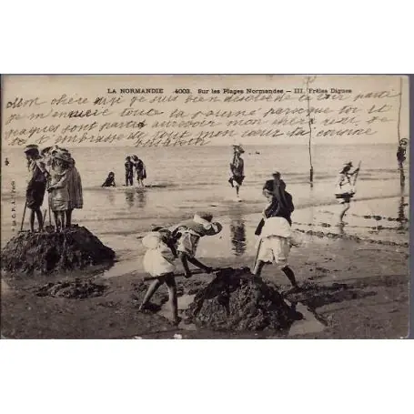 Carte postale 14 - La Normandie - Sur les plages Normandes - III - Freles digues - Voyage - Prix Bas
