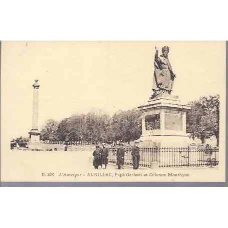 Prix Choc Carte postale 15 - Aurillac - Pape Gerbert et colonne Monthyon