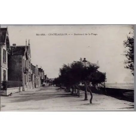 Carte postale 17 - Chatelaillon - Boulevard de la plage - Voyage - Dos divise... Jusqu’à Épuisement Des Stocks