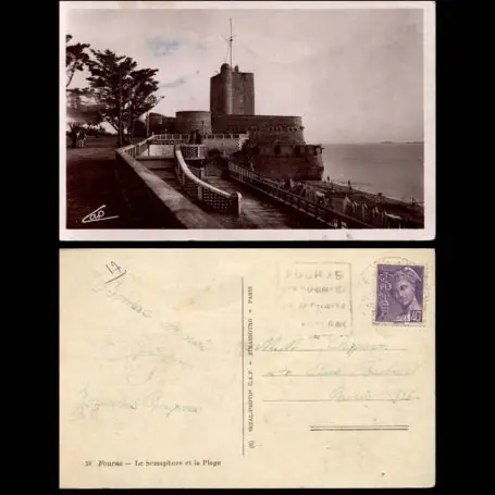 Carte postale 17 - Fouras - Le Semaphore et la plage Produit De Marque