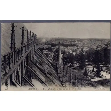 Quantité Limitée Carte postale 18 - Bourges - Vue generale, prise de la Tour Sourde - Voyage - Dos divise...