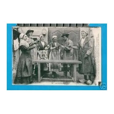 Bon Marché Carte postale 18 - J. RAMEAU - 78 - LES ACCORDAILLES