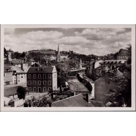 Carte postale 19 - Tulle - Panorama sur la Correze - Voyage - Dos divise... Produit De Marque