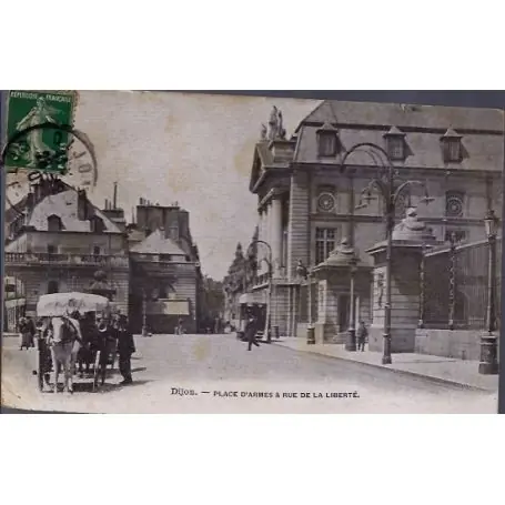 Remise Carte postale 21 - Dijon - Place d' Armes et rue de la Liberte - Voyage - Dos divise...