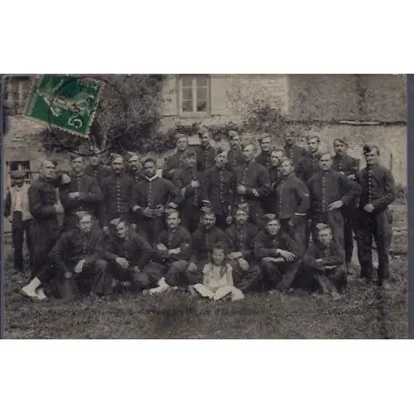 Solde Carte postale 25 - Photo de groupe en uniforme - Voyage - Dos divise...