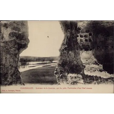 Carte postale 27 - Clachaloze - Interieur de la Caverne, qui fut Jadis l'habitation d'un ... Dernière Chance