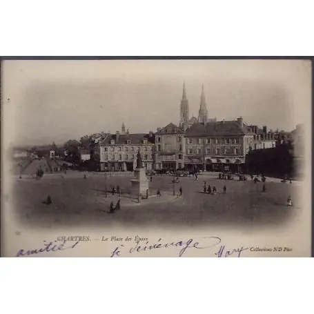 Carte postale 28 - Chartres - La place des Epars - Voyage - Dos non divise... Artisanat
