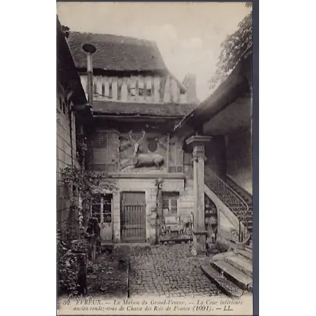 Solde Carte postale 28 - Evreux - La maison du Grand-Veneur - La Cour interieure - ancien rende...
