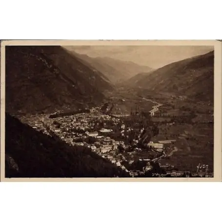 Expédition Rapide Carte postale 31 - Luchon - Vue generale prise du Funiculaire de Superbagneres - Voyage -...