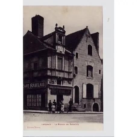 Carte postale 37 - Langeais - La maison de Rabelais - Non voyage - Dos divise... Petit Prix