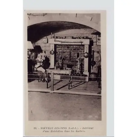 Tendance Carte postale 37 - Vouvray-les-Vins - Interieur d'une habitation dans les rochers - Non v...