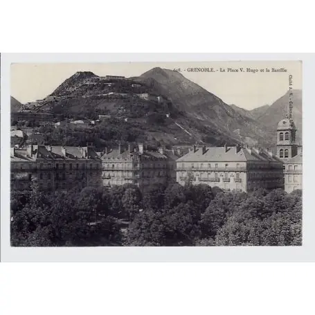 Carte postale 38 - Grenoble - La place Victor Hugo et la Bastille - Non voyage - Dos divi... Livraison Gratuite