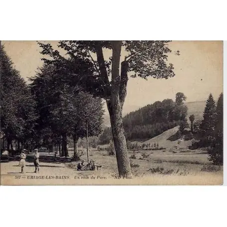 Premium Carte postale 38 - Uriage-les-Bains - Un coin du parc - Voayge - Dos divise