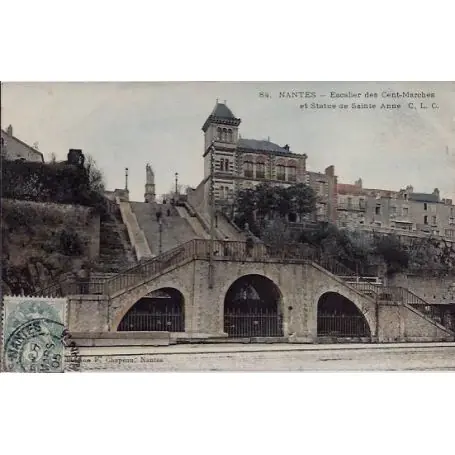 Carte postale 44 - Nantes - Escalier des cent-Marches et statue de Saint-Anne - Voyage - Dos Prix Bas