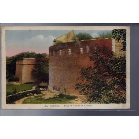 Carte postale 44 - Nantes - Tours et Douves du chateau - Non voyage - Dos divise... Acheter En Ligne