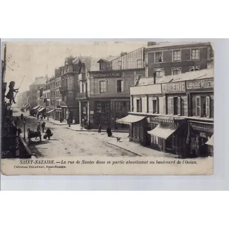 Nouvelle Collection Carte postale 44 - Saint-Nazaire - La rue de Nantes dans sa partie aboutissant au bouleva...