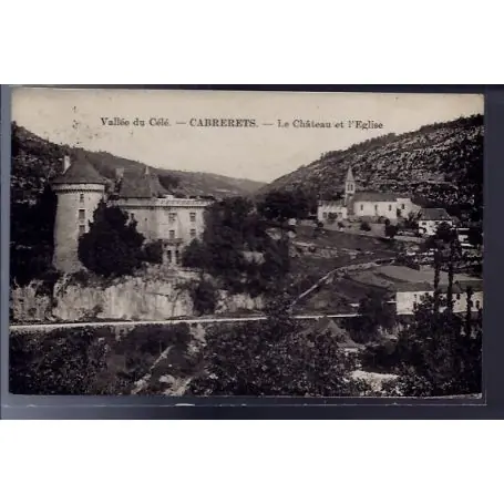 Carte postale 46 - Cabrerets - Vallee du Cele - Le chateau et l' eglise - Voyage - Dos di... Premium