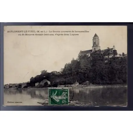 Carte postale 49 - St-Florent-le-Vieil - La grotte couverte de broussailles ou St-Mauron ... Commande En Gros