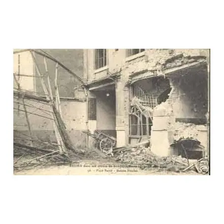 Achat Immédiat Carte postale 51 - REIMS BOMBARDE -MAISON POULLOT PLACE BARRE