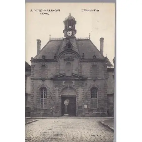 Nouvelle Collection Carte postale 51 - Vitry le Francois - L'hotel de ville