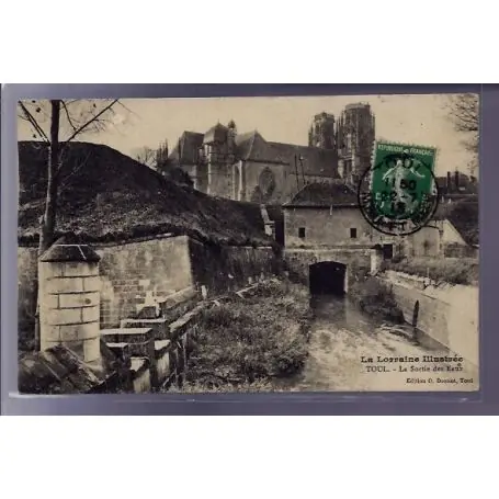 En Vogue Carte postale 54 - Toul - la sortie des Eaux - Voyage - Dos divise