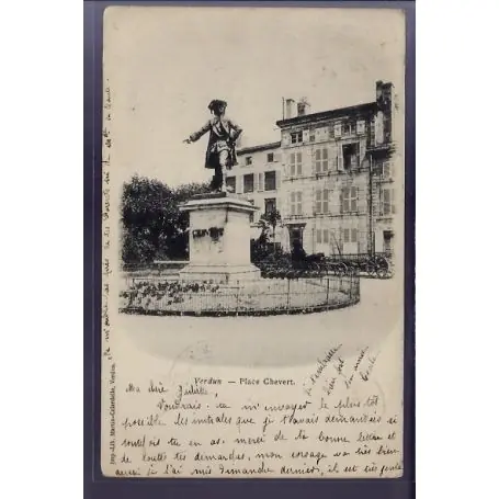 Prix Choc Carte postale 55 - Verdun - Place Chevert - Voyage - Dos non divise