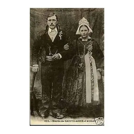 Carte postale 56 - Maries de Sainte Anne d'Auray Affaire À Saisir