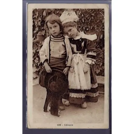 Nouvelle Collection Carte postale 56 - Quiberon - Calinerie - deux enfants en costumes d'epoque - Voyage - Dos