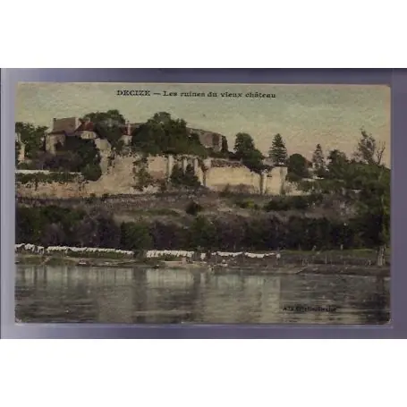 Carte postale 58 - Decize - Les ruines du vieux chateau - Voyage - Dos divise En Vogue