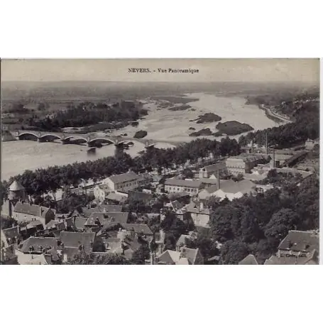 Offre Limitée Carte postale 58 - Nevers - Vue panoramique- Voyage - Dos divise