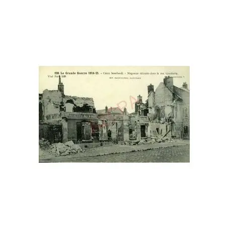 Carte postale 60 - CREIL BOMBARDE - MAGASINS DE LA RUE GAMBETTA Achat Immédiat