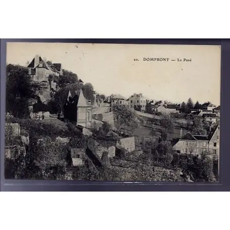 Carte postale 61 - Domfront - Le pave - Voyage - Dos divise Gros Lot