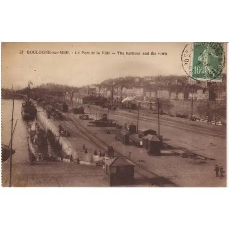 Carte postale 62 - Boulogne sur mer - Le port et la ville - trains Meilleur Prix
