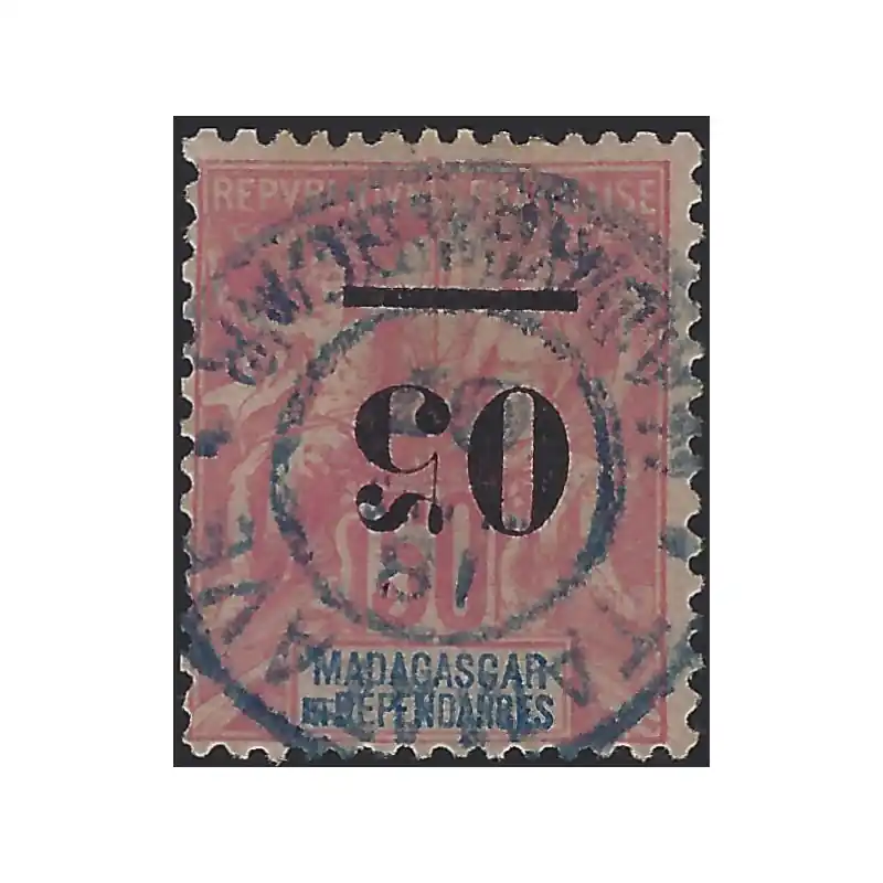 Madagascar timbre N°48a surcharge renversée oblitéré. Must-Have