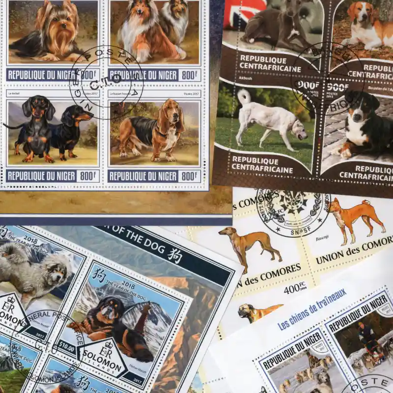 Chiens 10 blocs-feuillets de timbres thématiques. Affaire À Saisir