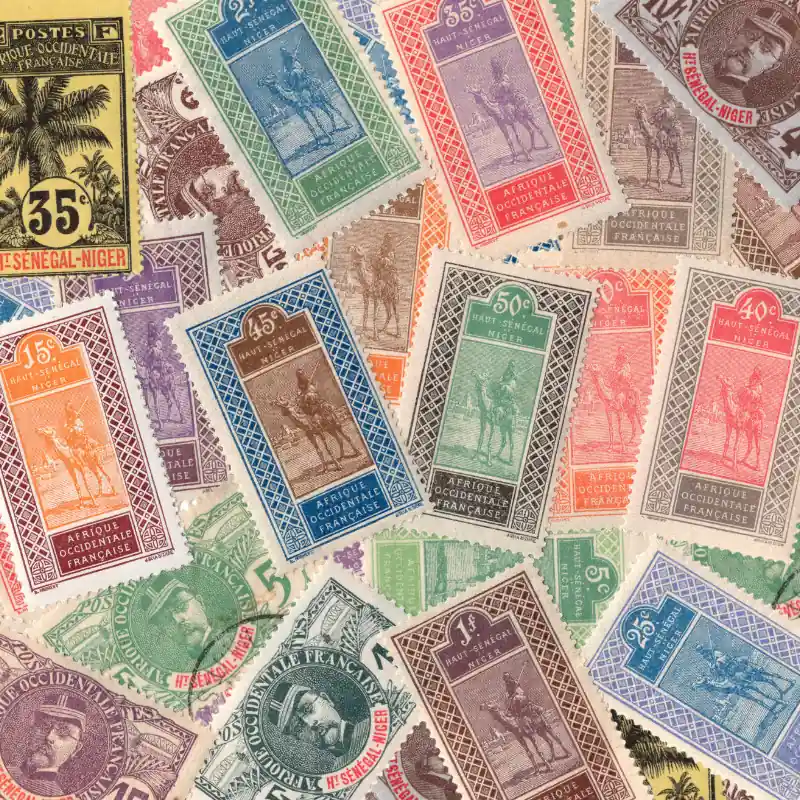 Achat Immédiat Haut-Sénégal-Niger timbres de collection tous différents.