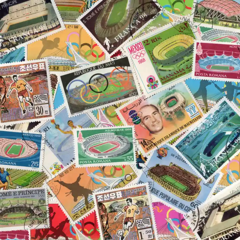 Offre Du Jour Stades 25 timbres thématiques tous différents.