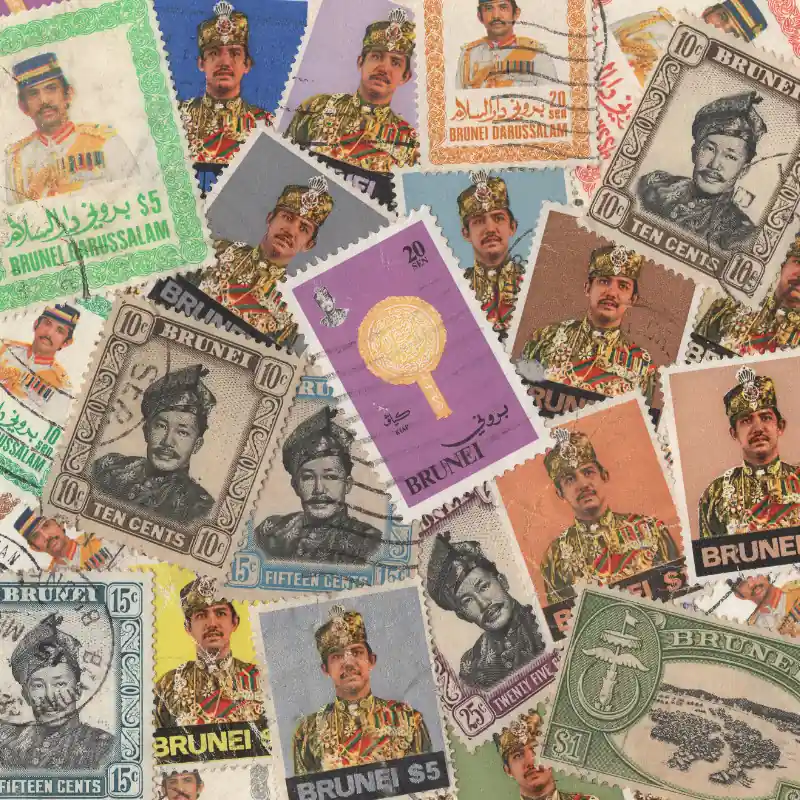 Brunei timbres de collection tous différents. Prix Cassé