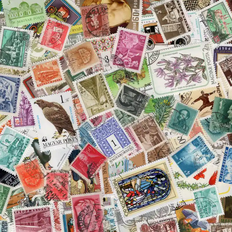 Offre Spéciale Hongrie timbres de collection tous différents.
